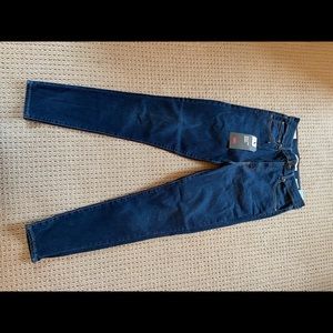 NWT Levi’s Mile High Duper Skinny Jeans - dark wash